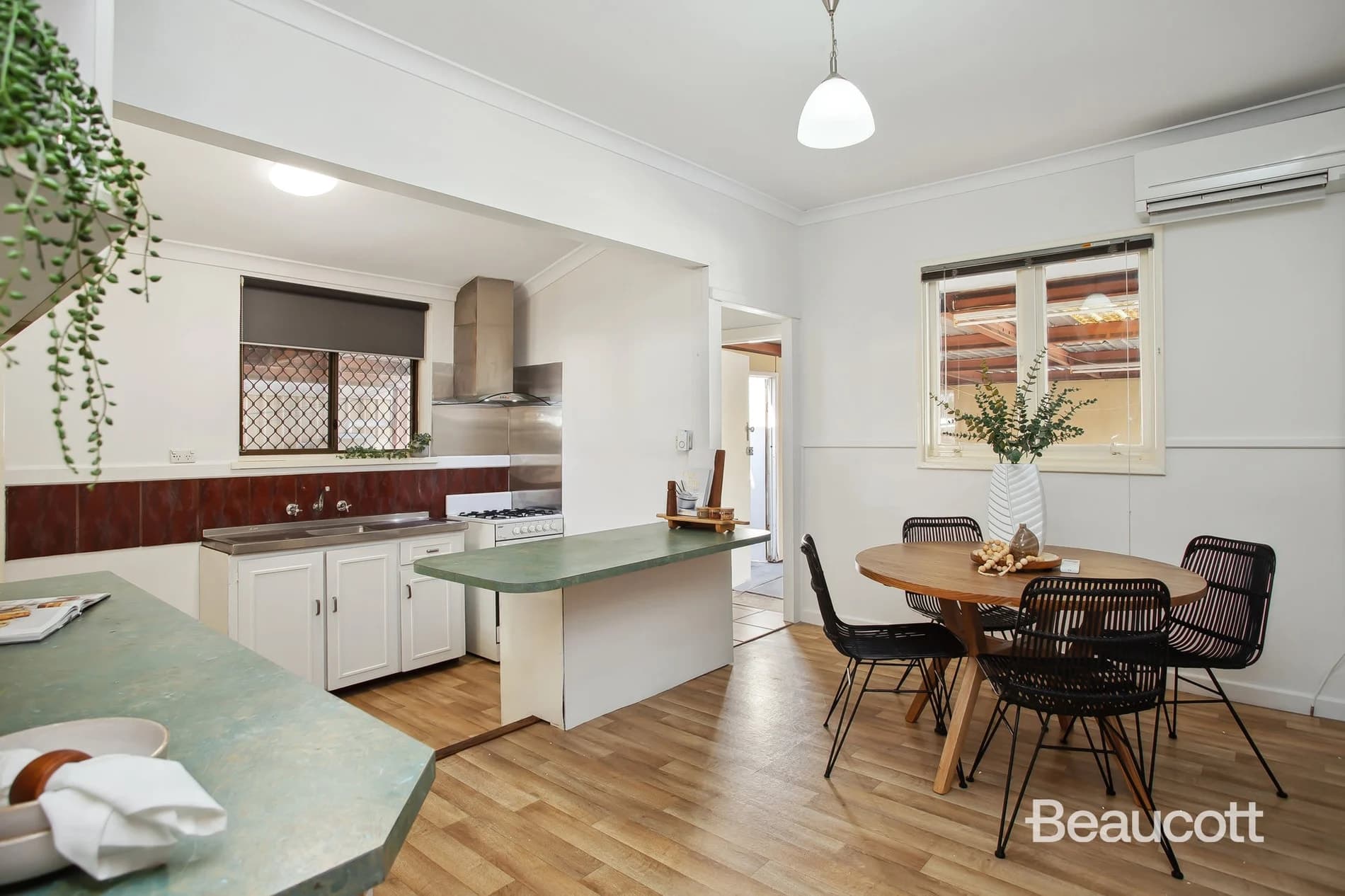 6/27 Falkirk Avenue, MAYLANDS WA 6051, Embleton - Thumbnail 3