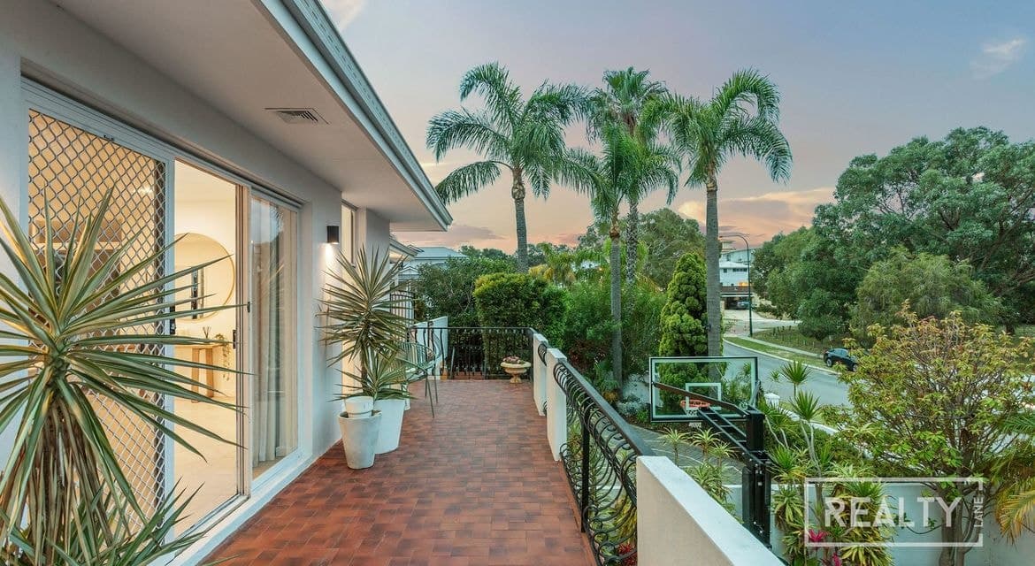 30 Weldon Way, City Beach 6015, City Beach - Thumbnail 3
