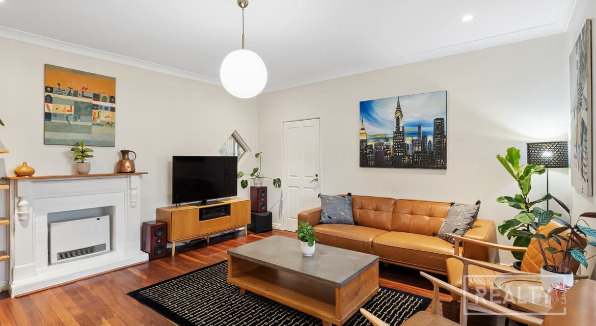 220 Newborough Street, Karrinyup 6018, Karrinyup - Thumbnail 6