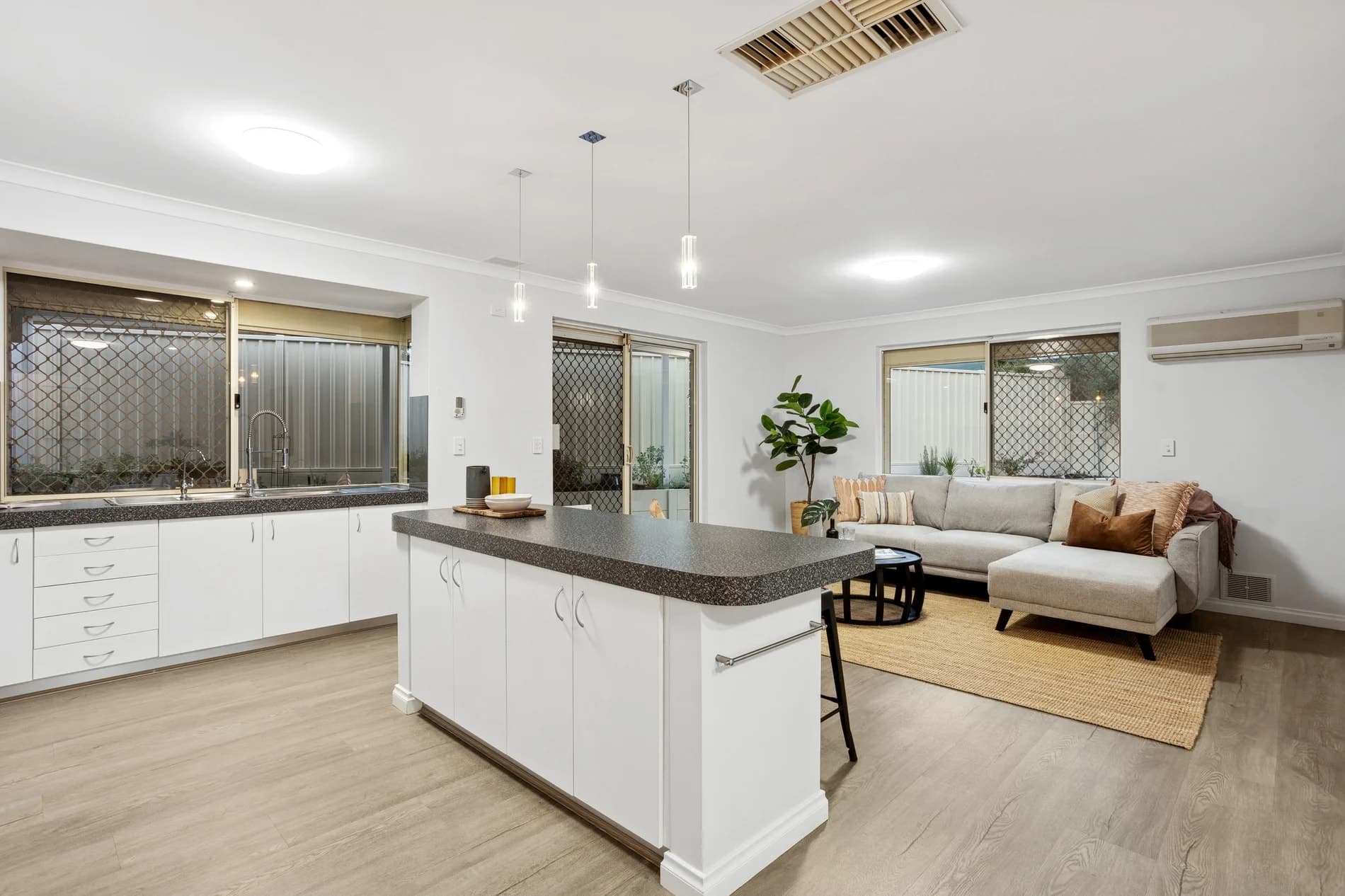 6/27 Falkirk Avenue, MAYLANDS WA 6051, Bayswater - Thumbnail 3