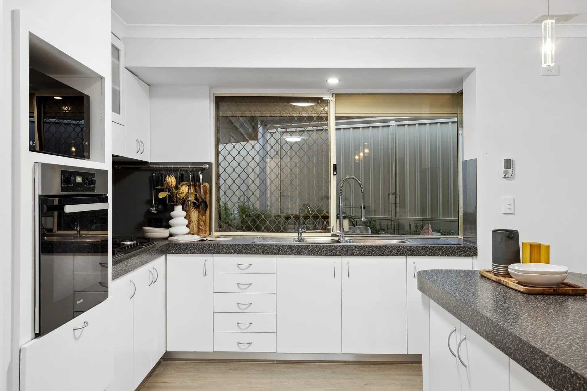 6/27 Falkirk Avenue, MAYLANDS WA 6051, Bayswater - Thumbnail 8