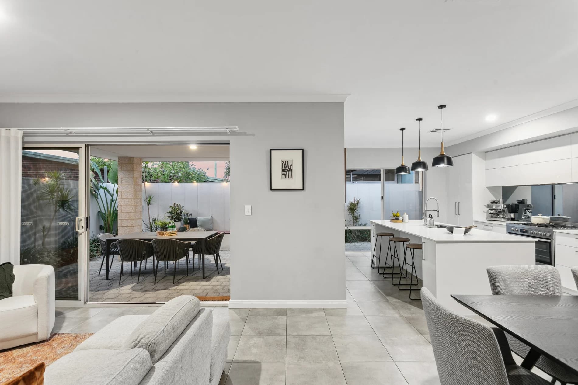 53/133 Lincoln Street, PERTH WA 6000, Perth - Thumbnail 2