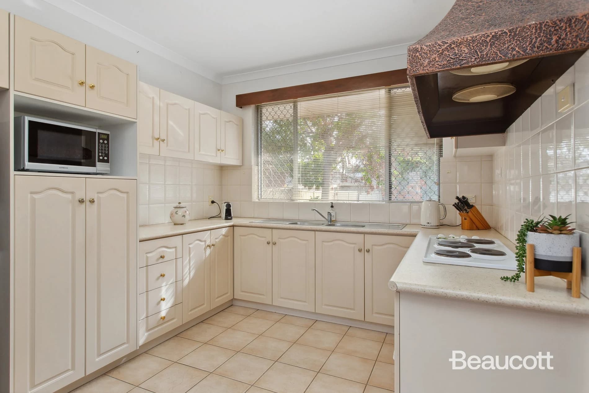 6/27 Falkirk Avenue, MAYLANDS WA 6051, Eden Hill - Thumbnail 2