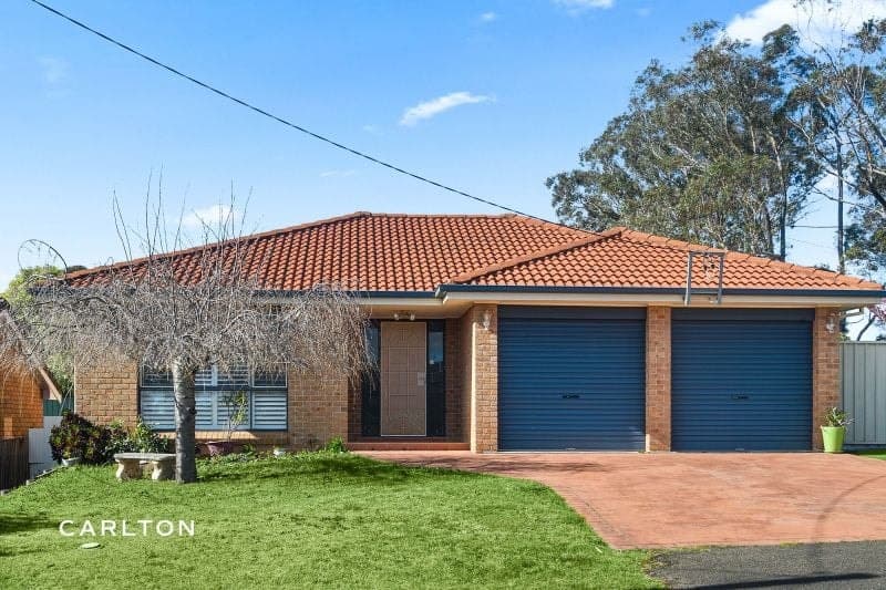 12 Cumberteen Street, Hill Top NSW, Hill Top - Image 1