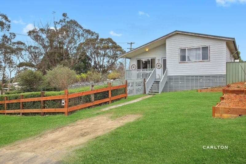 8 Cumberteen Street, Hill Top NSW, Hill Top - Image 1