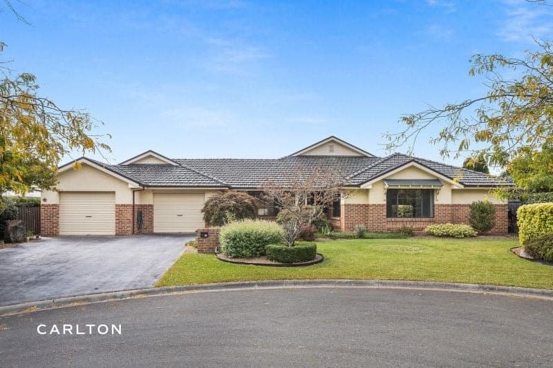 11 Livingstone Court, Mittagong NSW, Mittagong - Image 1