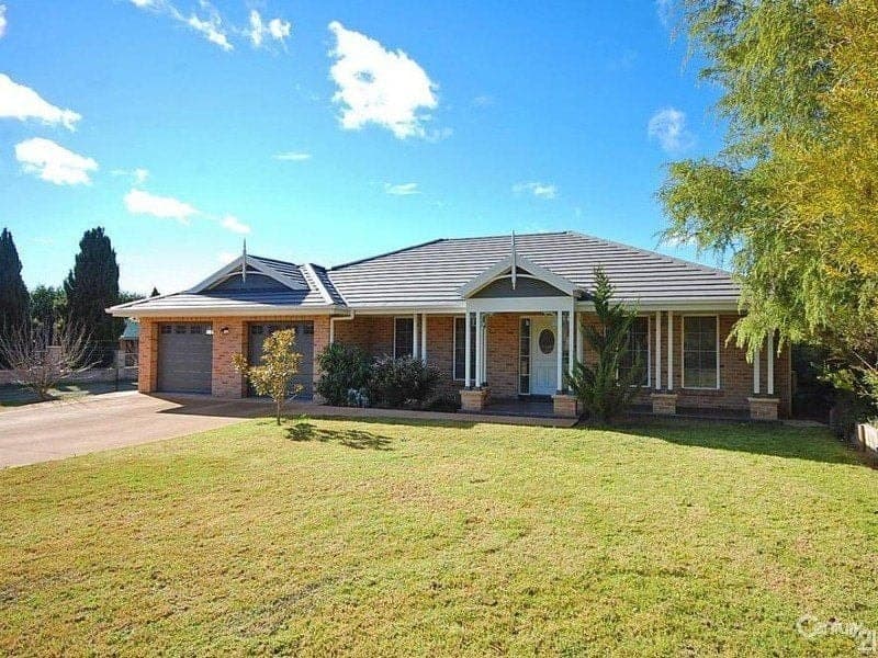 4 Beresford Street, Balaclava NSW, Balaclava - Image 1
