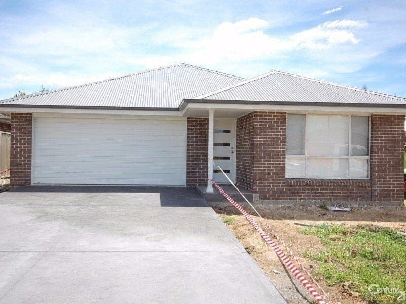 18 Mimosa Place, Balaclava NSW, Balaclava - Image 1