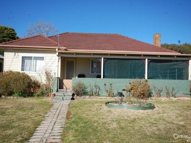 68 Throsby Street, MOSS VALE NSW, Moss Vale - Image 1