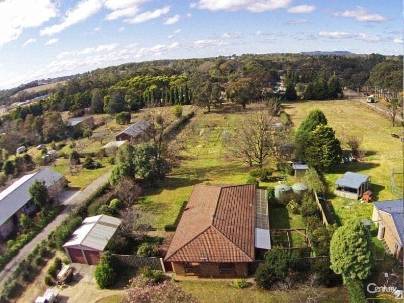 10 Beresford Street, Balaclava NSW, Balaclava - Image 1