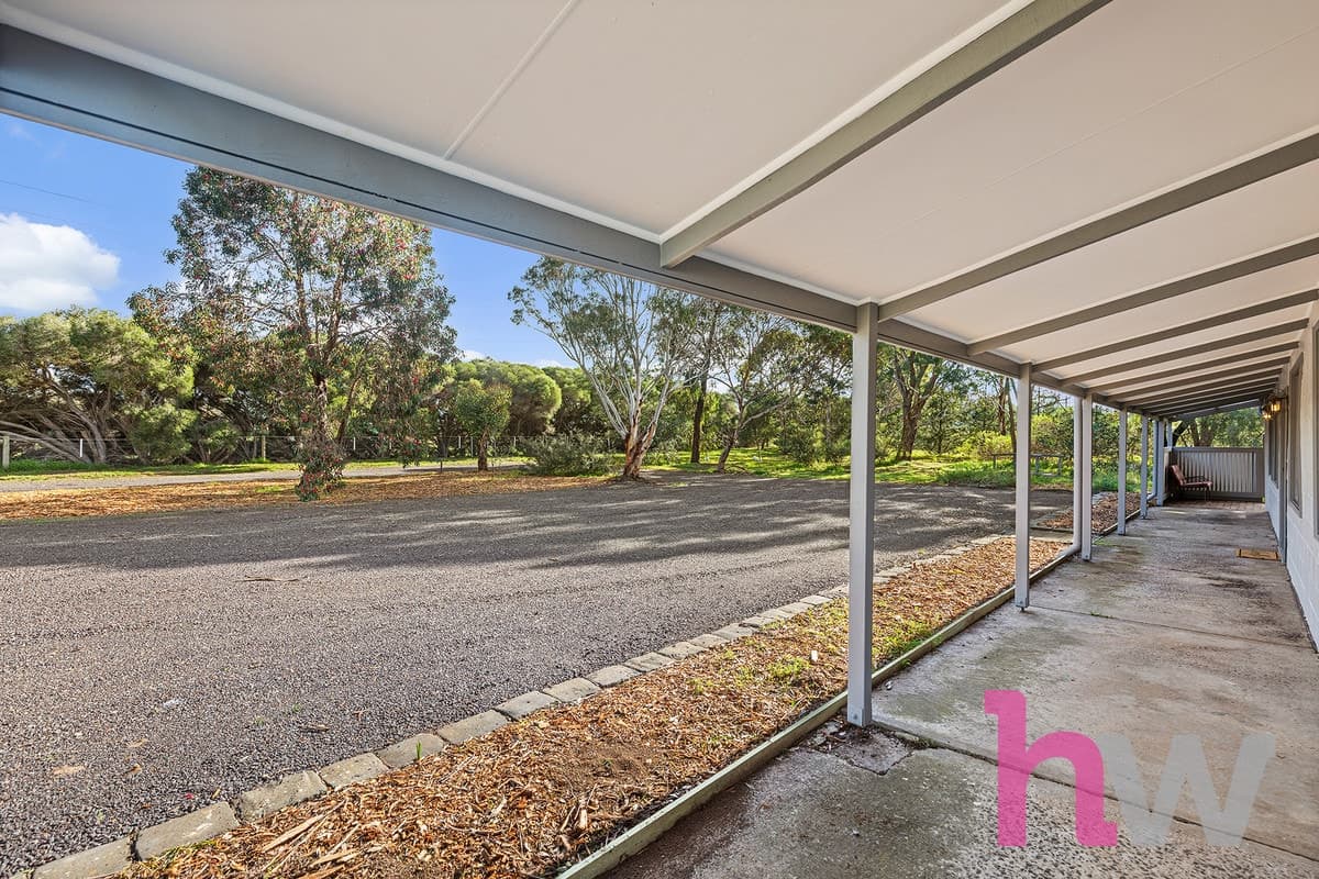 137 Morgan Road, INVERLEIGH VIC 3321, Inverleigh - Thumbnail 3
