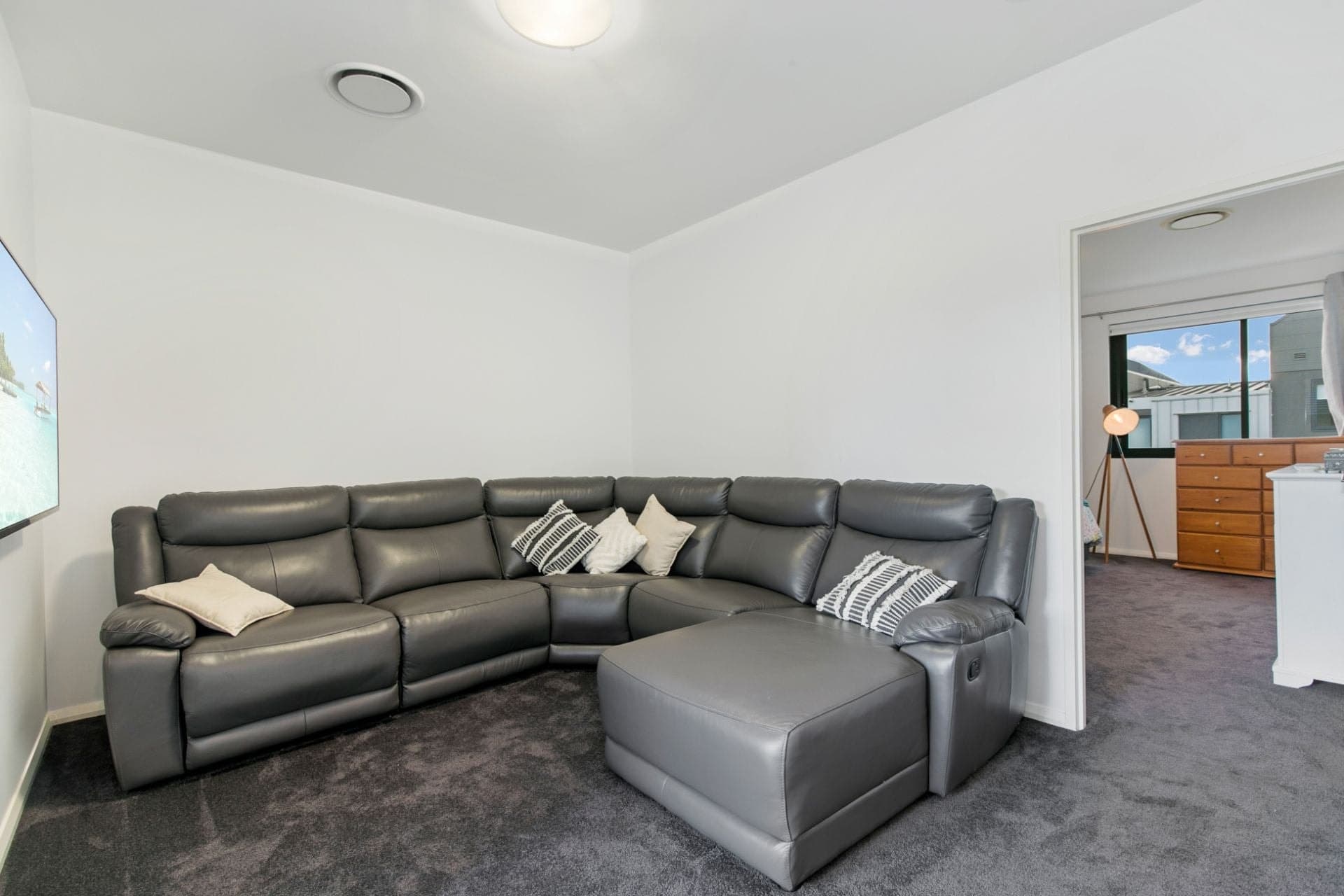 11 Weid Place Kellyville NSW, Kellyville - Thumbnail 3