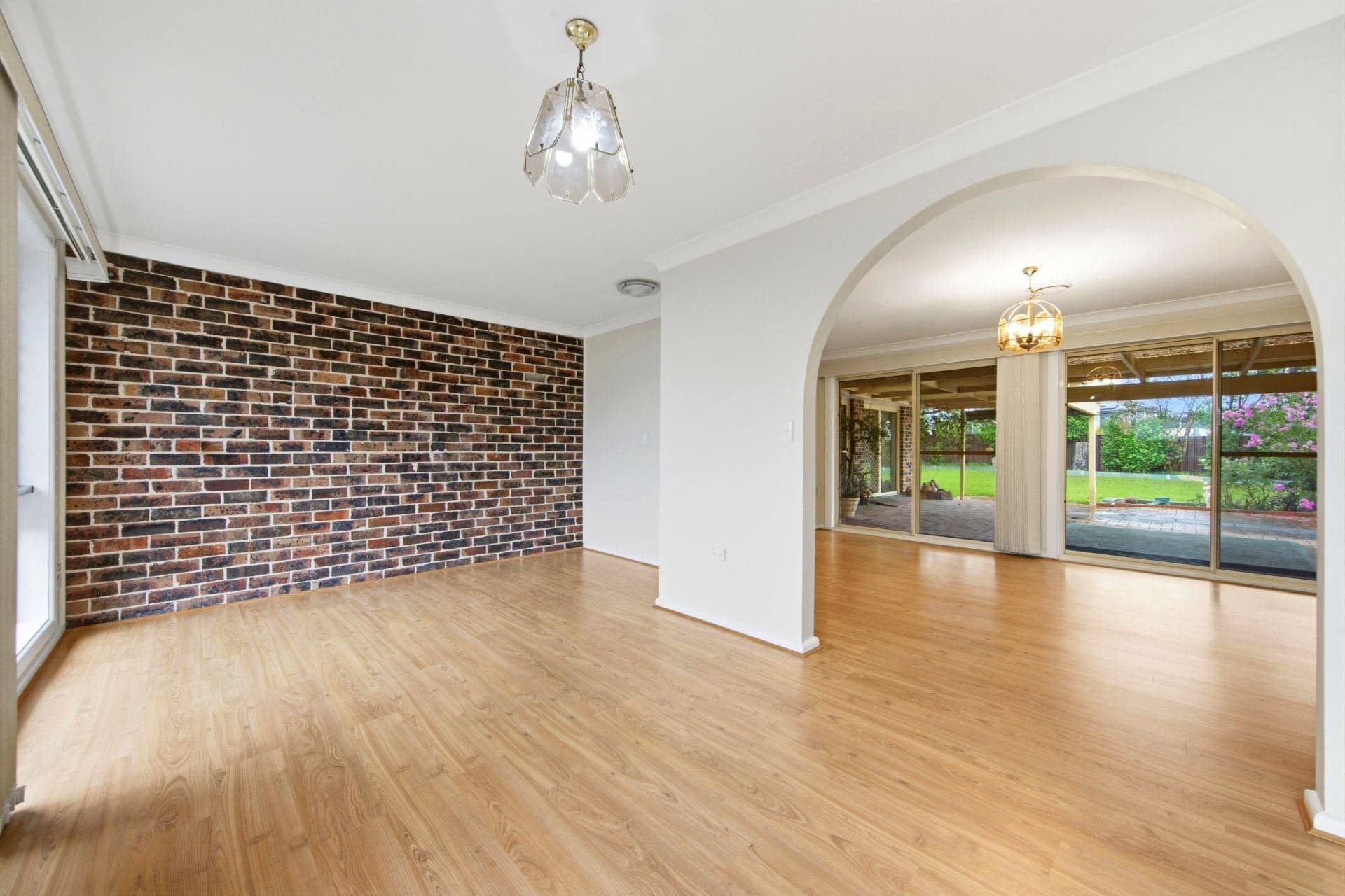 24 Benalla Avenue Kellyville NSW, Kellyville - Thumbnail 3