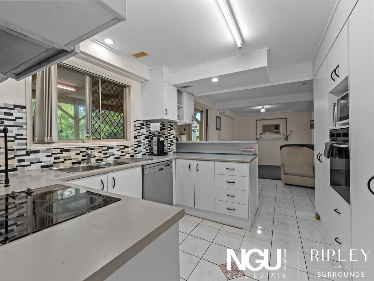 1 Fitzgibbon Street, North Ipswich QLD 4305, North Ipswich - Thumbnail 4