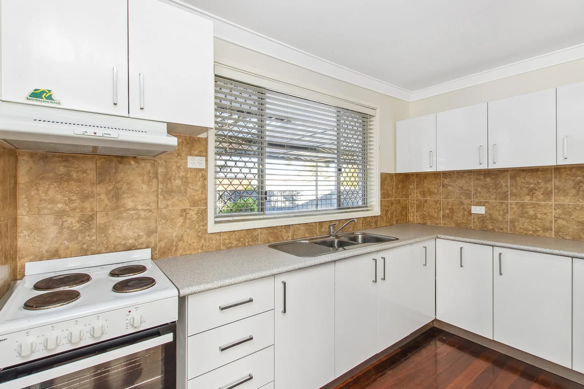 6/27 Falkirk Avenue, MAYLANDS WA 6051, Embleton - Thumbnail 4