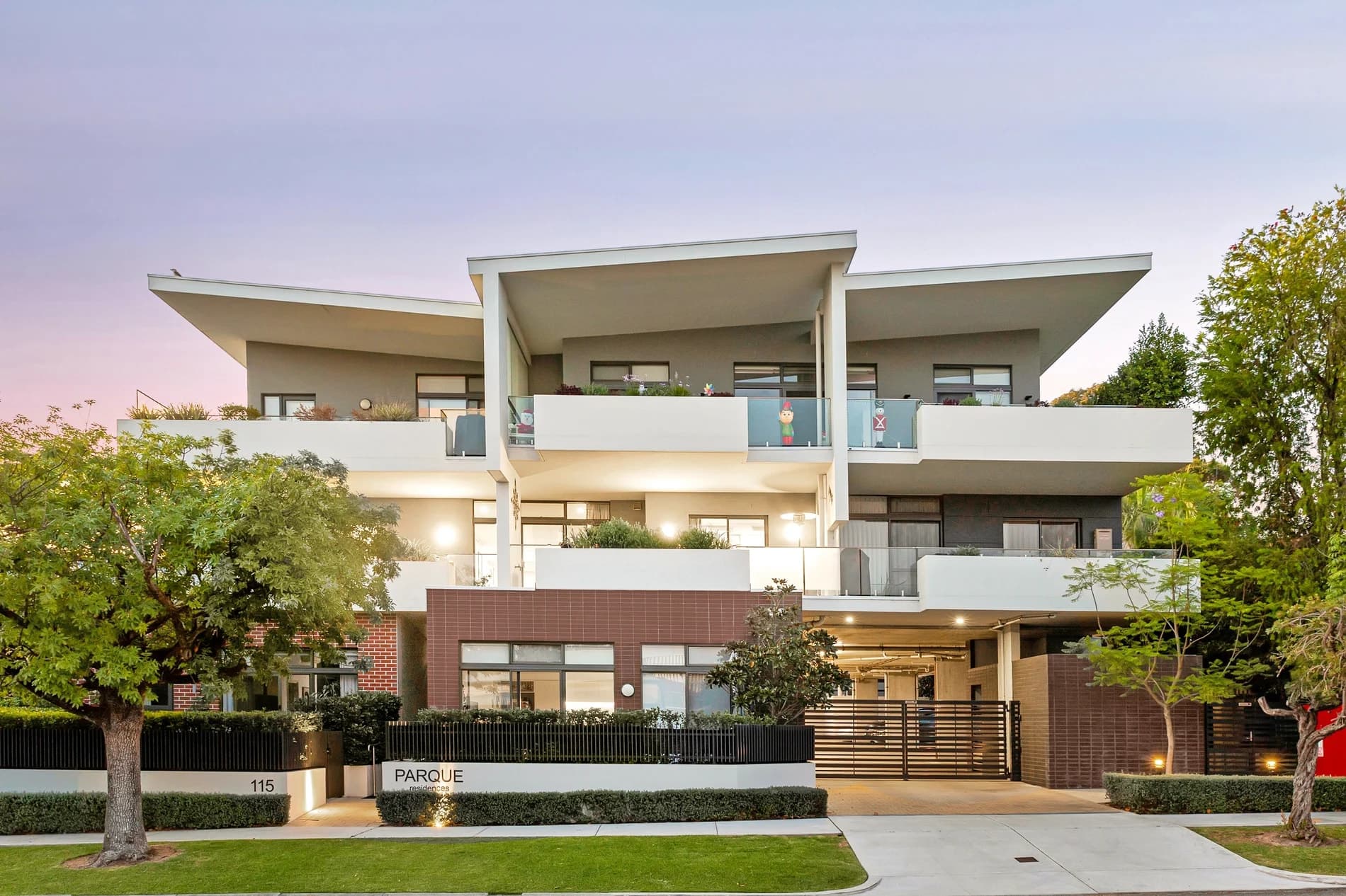 6/27 Falkirk Avenue, MAYLANDS WA 6051, Highgate - Image 1