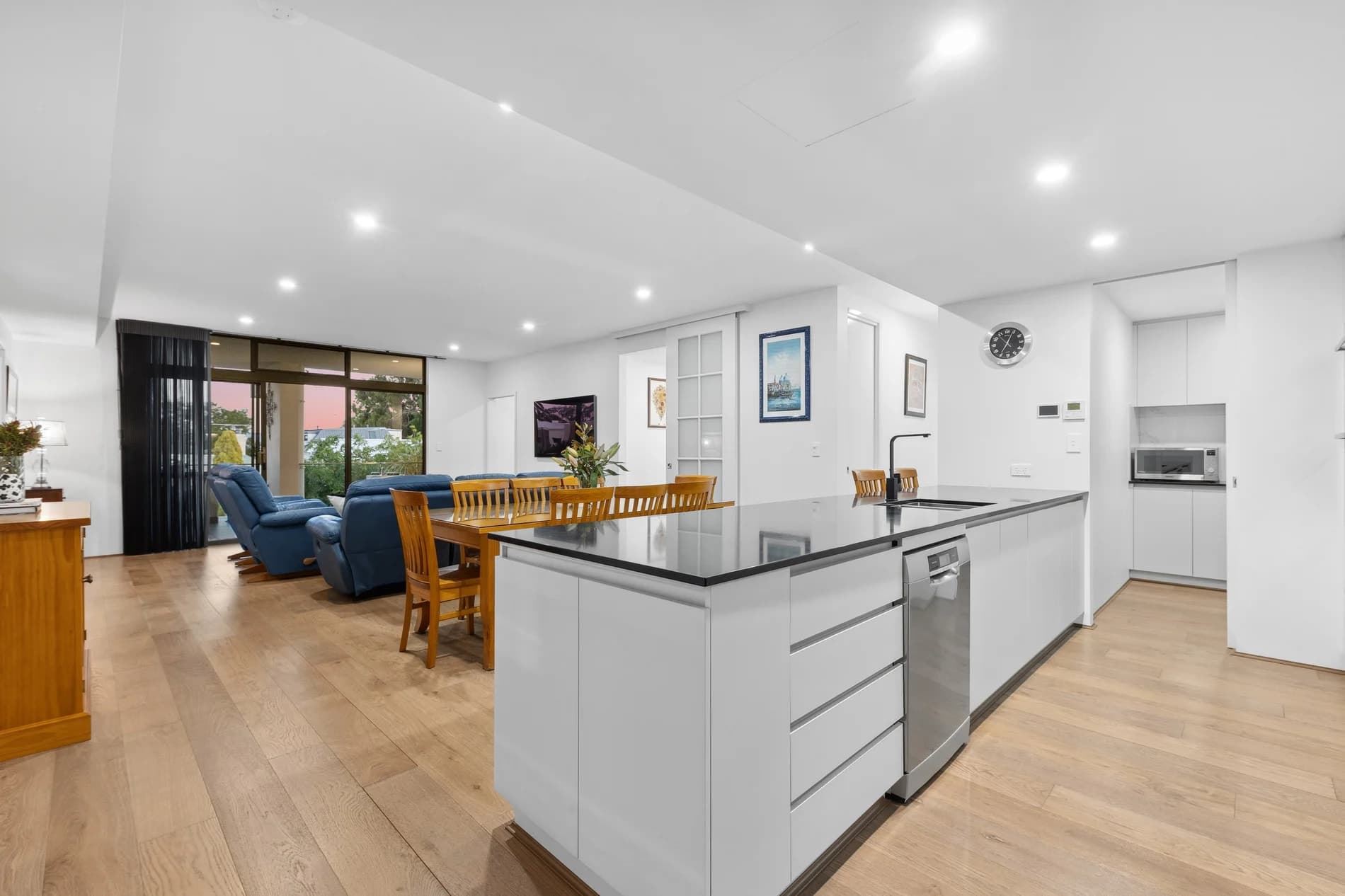 6/27 Falkirk Avenue, MAYLANDS WA 6051, Highgate - Thumbnail 2