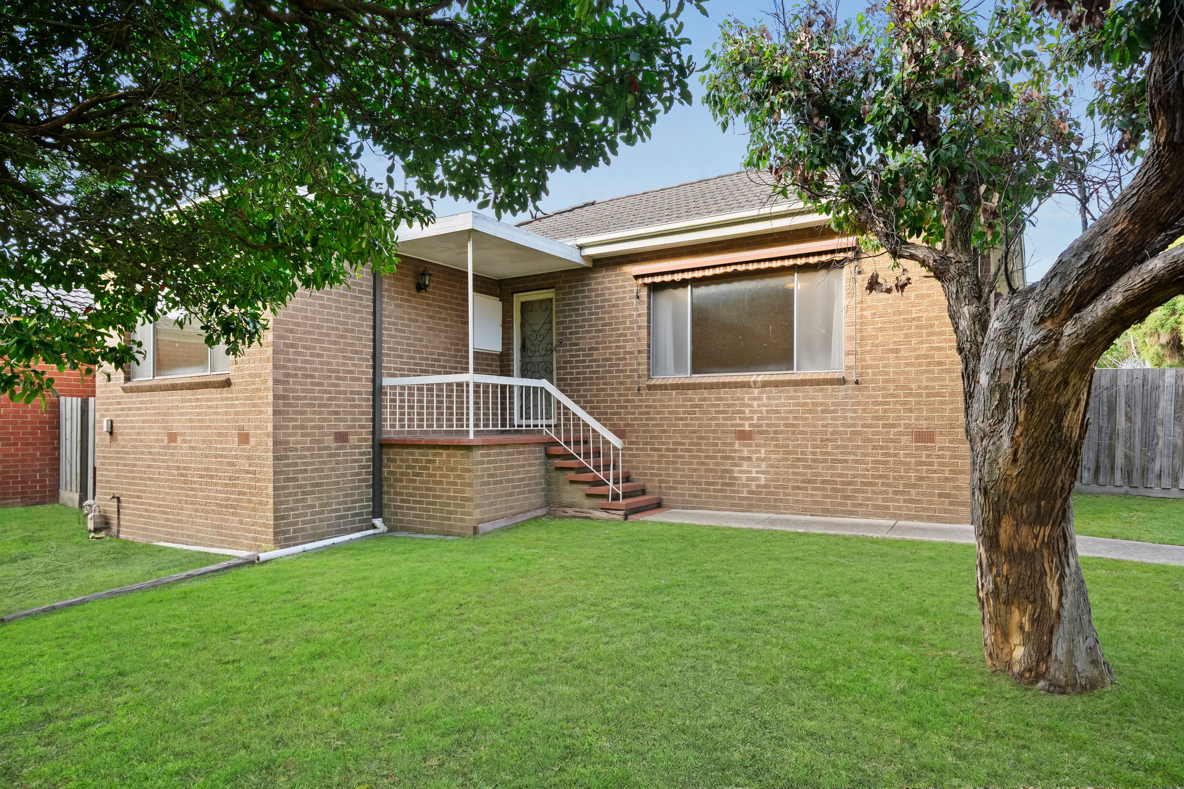 62 Ashwood Drive, Ashwood - Image 1