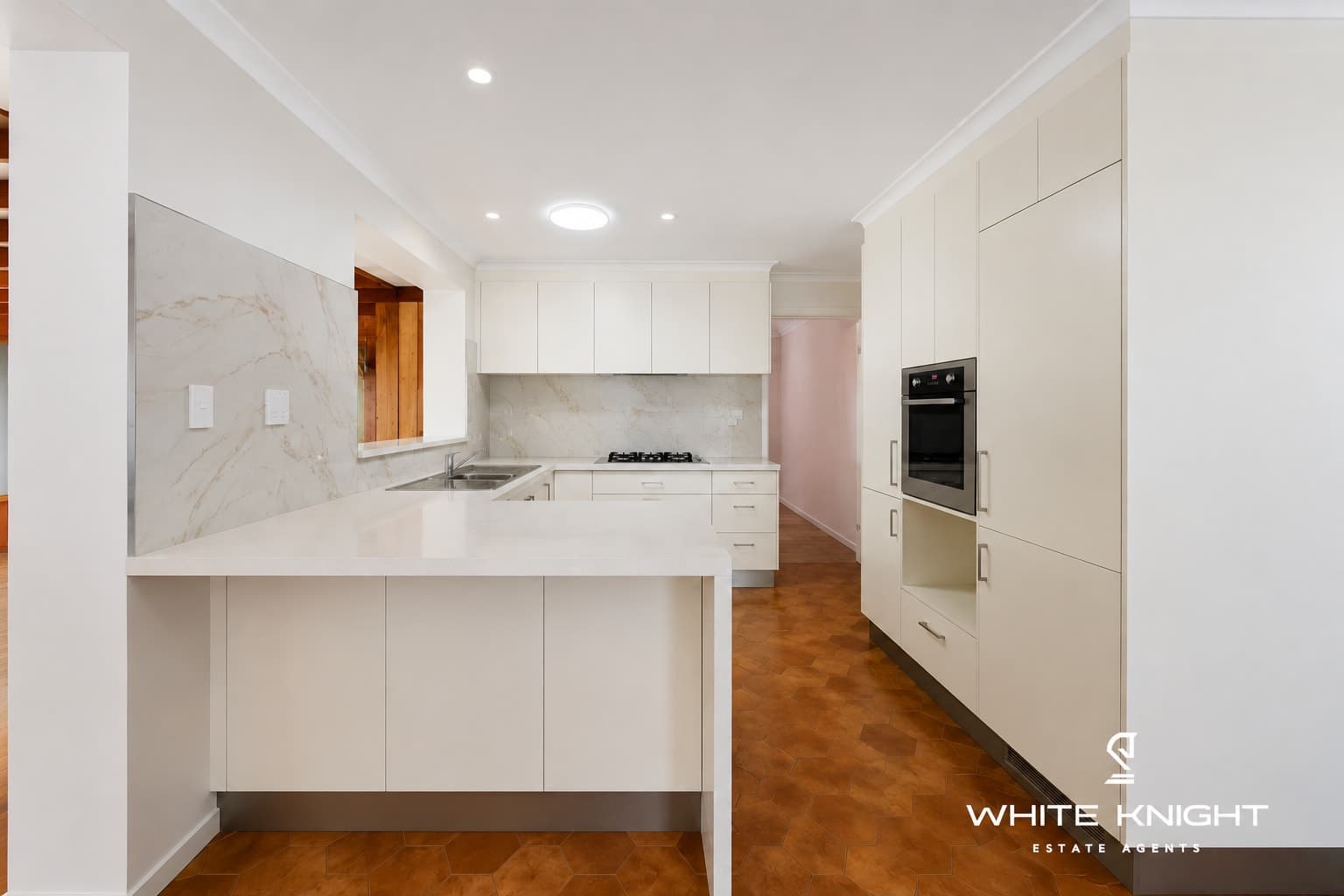 5 Mulhall Drive, St Albans VIC 3021, St Albans - Thumbnail 4