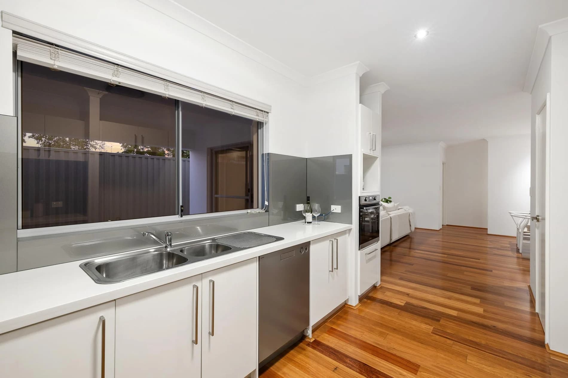 6/27 Falkirk Avenue, MAYLANDS WA 6051, Bedford - Thumbnail 7