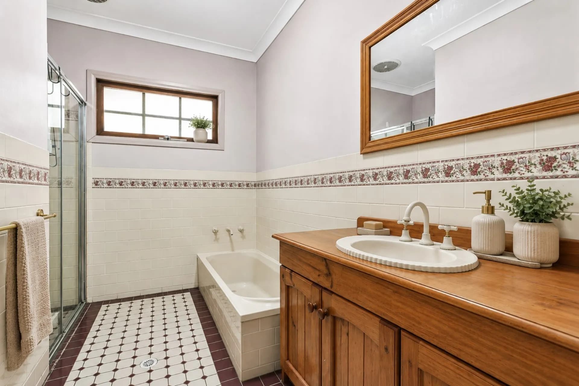 46 Lewis Drive, Figtree, NSW, Figtree - Thumbnail 5