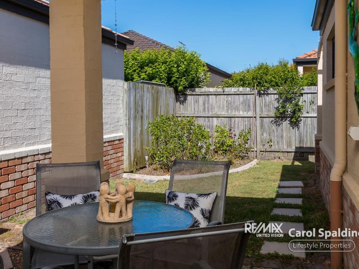 24 Charlotte Street, Carina - Image 1