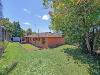 2 Knightsbridge Crescent, Rochedale South - Thumbnail 3