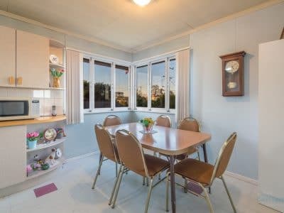 11 Mayfair Street, Carina - Thumbnail 4