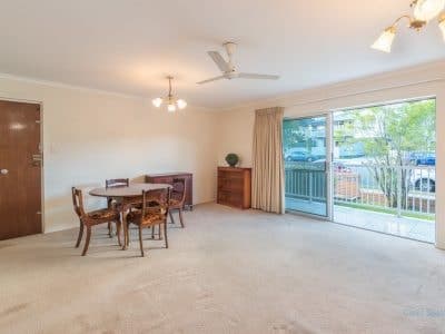 1/15 Macaulay Street, Coorparoo - Thumbnail 4