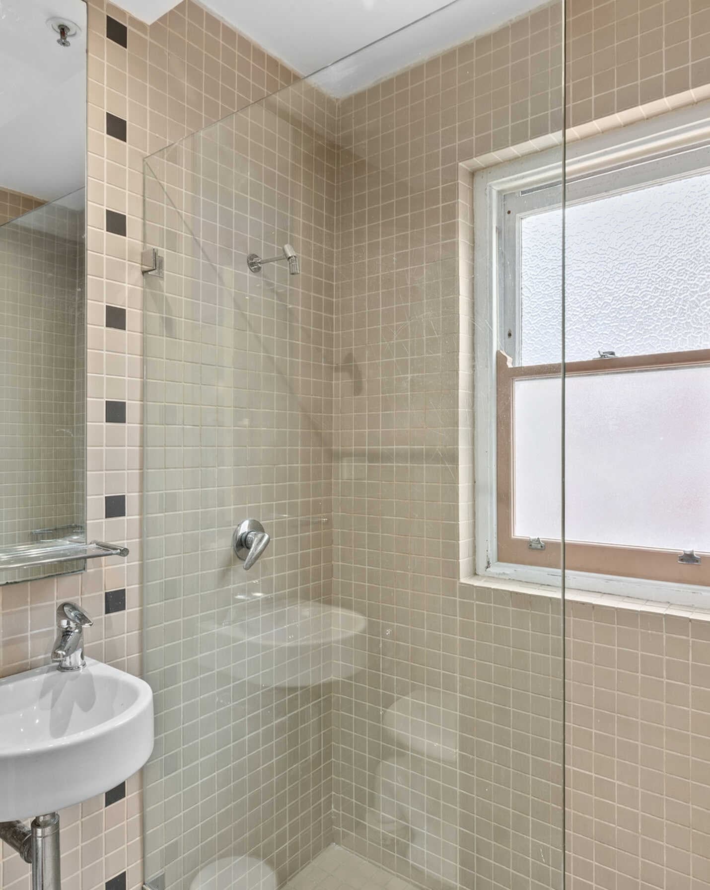 10/7 Greenknowe Avenue Elizabeth Bay, Bay - Thumbnail 8