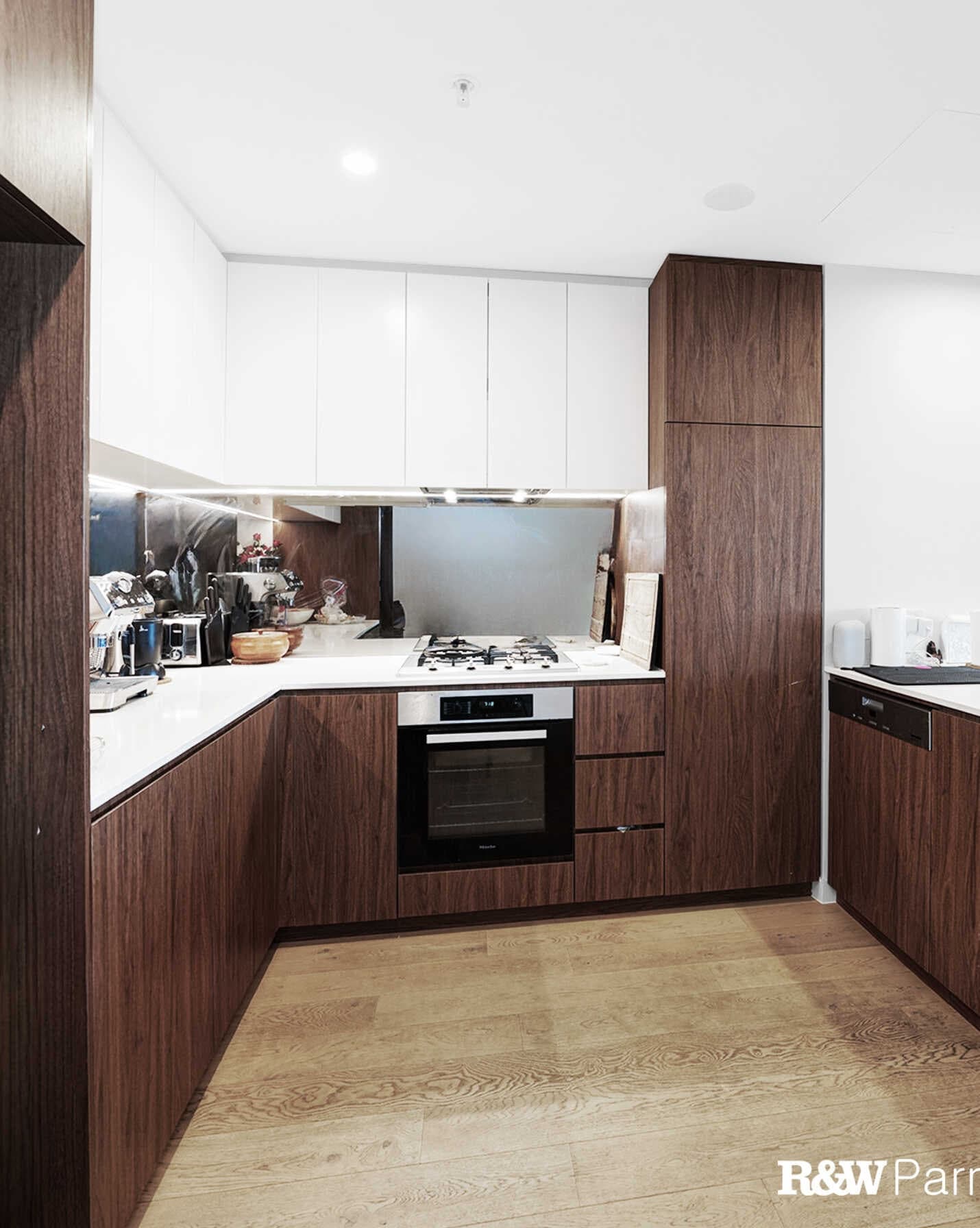 1905/12 Phillip Street Parramatta, Parramatta - Thumbnail 3