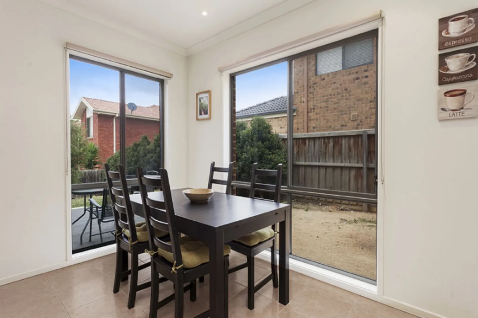 8 St Johns Court, South Morang, VIC, South Morang - Thumbnail 4