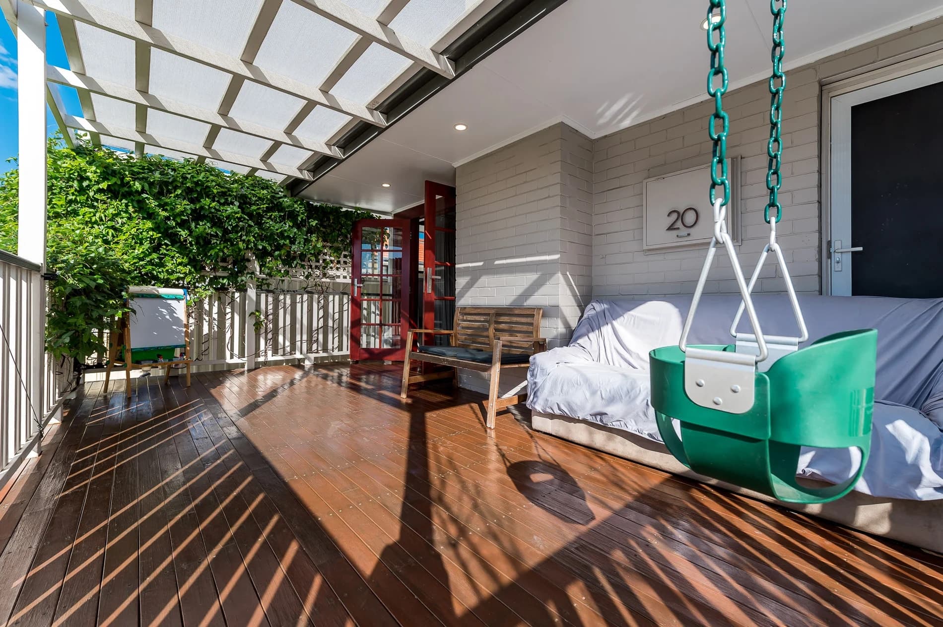 6/27 Falkirk Avenue, MAYLANDS WA 6051, Embleton - Thumbnail 2