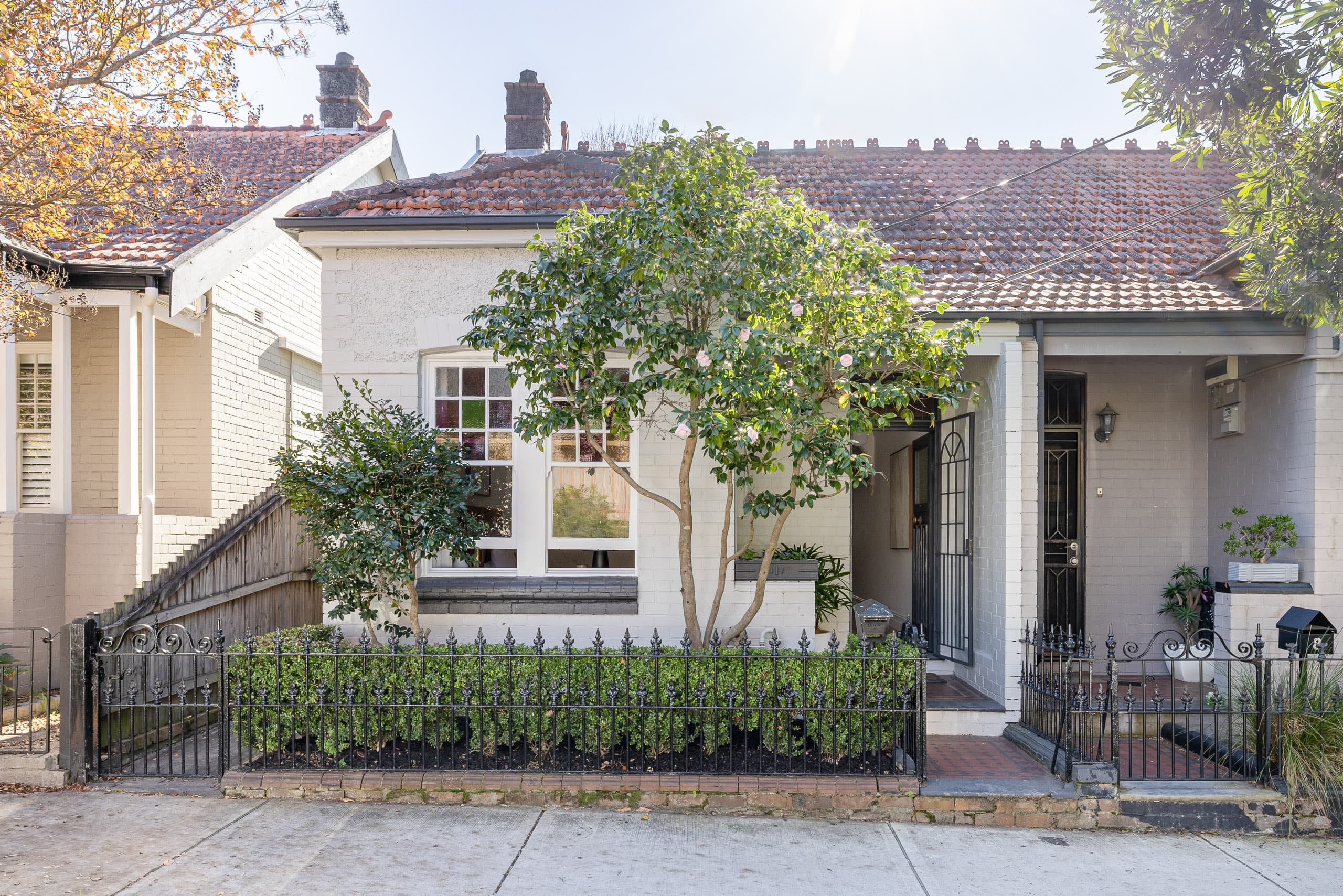 10 Albany Road, Stanmore - Image 1
