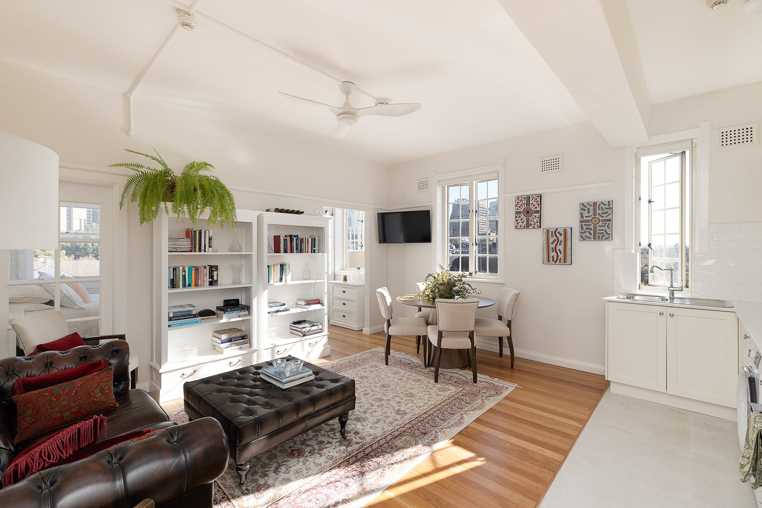 99/6 Stanley Street, Darlinghurst - Image 1