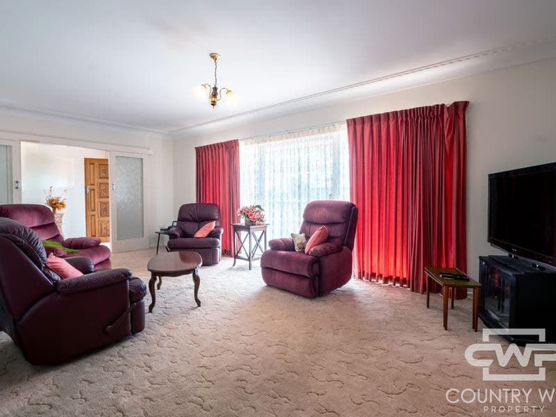 23 Simpson Street, Deepwater, Deepwater - Thumbnail 4