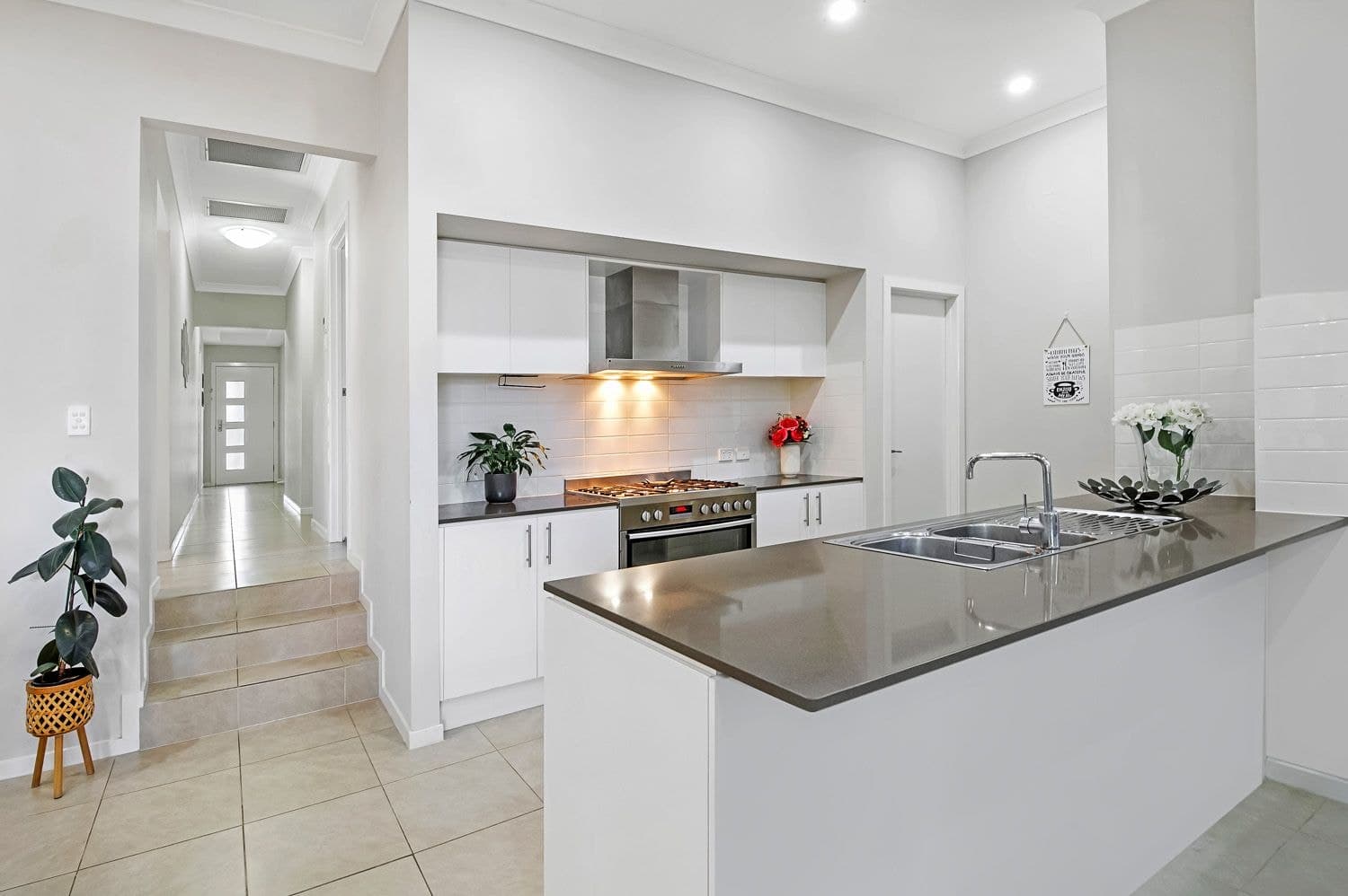 65 Carisbrook Street, North Kellyville, North Kellyville - Thumbnail 3
