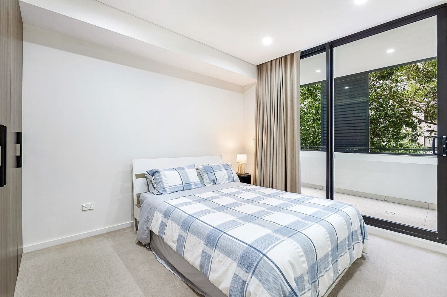 208/104 Caddies Boulevard, Rouse Hill, Rouse Hill - Thumbnail 5