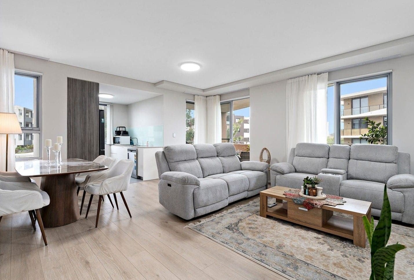 213/5 Demeter Street, Rouse Hill, Rouse Hill - Thumbnail 2