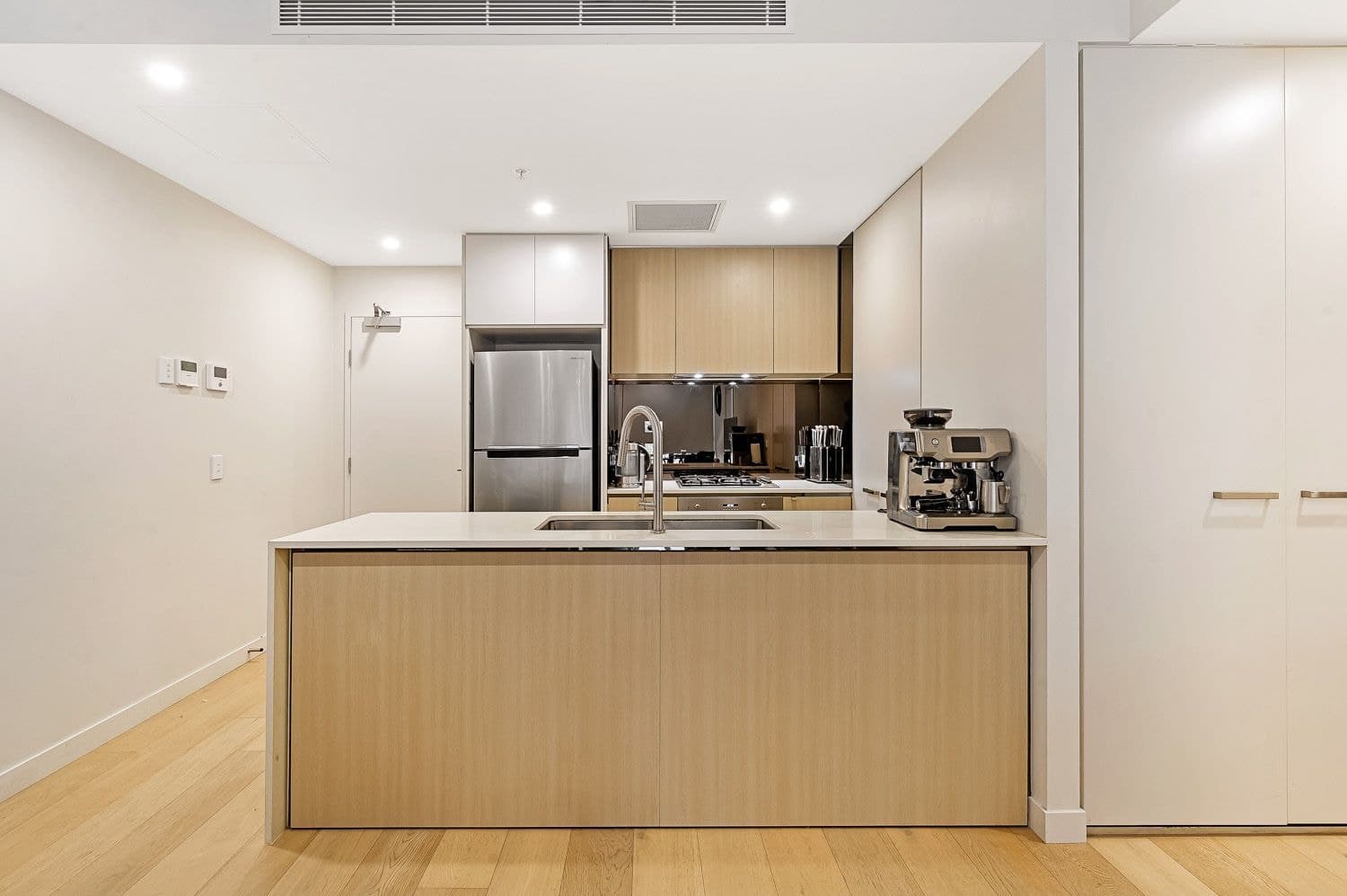 66/117-119 Pacific Highway, Hornsby, Hornsby - Thumbnail 6