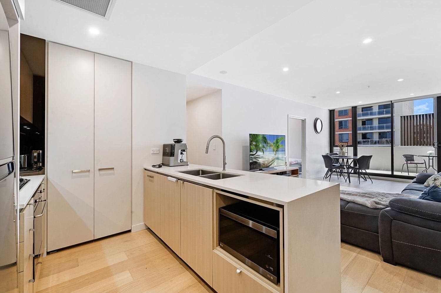 66/117-119 Pacific Highway, Hornsby, Hornsby - Thumbnail 7