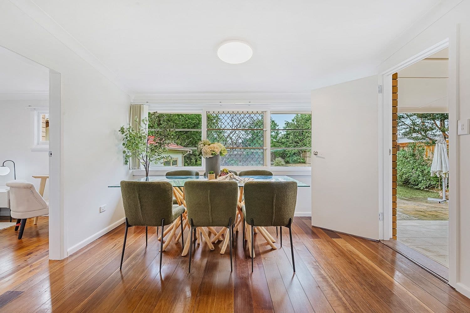 77 Clarke Road, Hornsby, Hornsby - Thumbnail 7