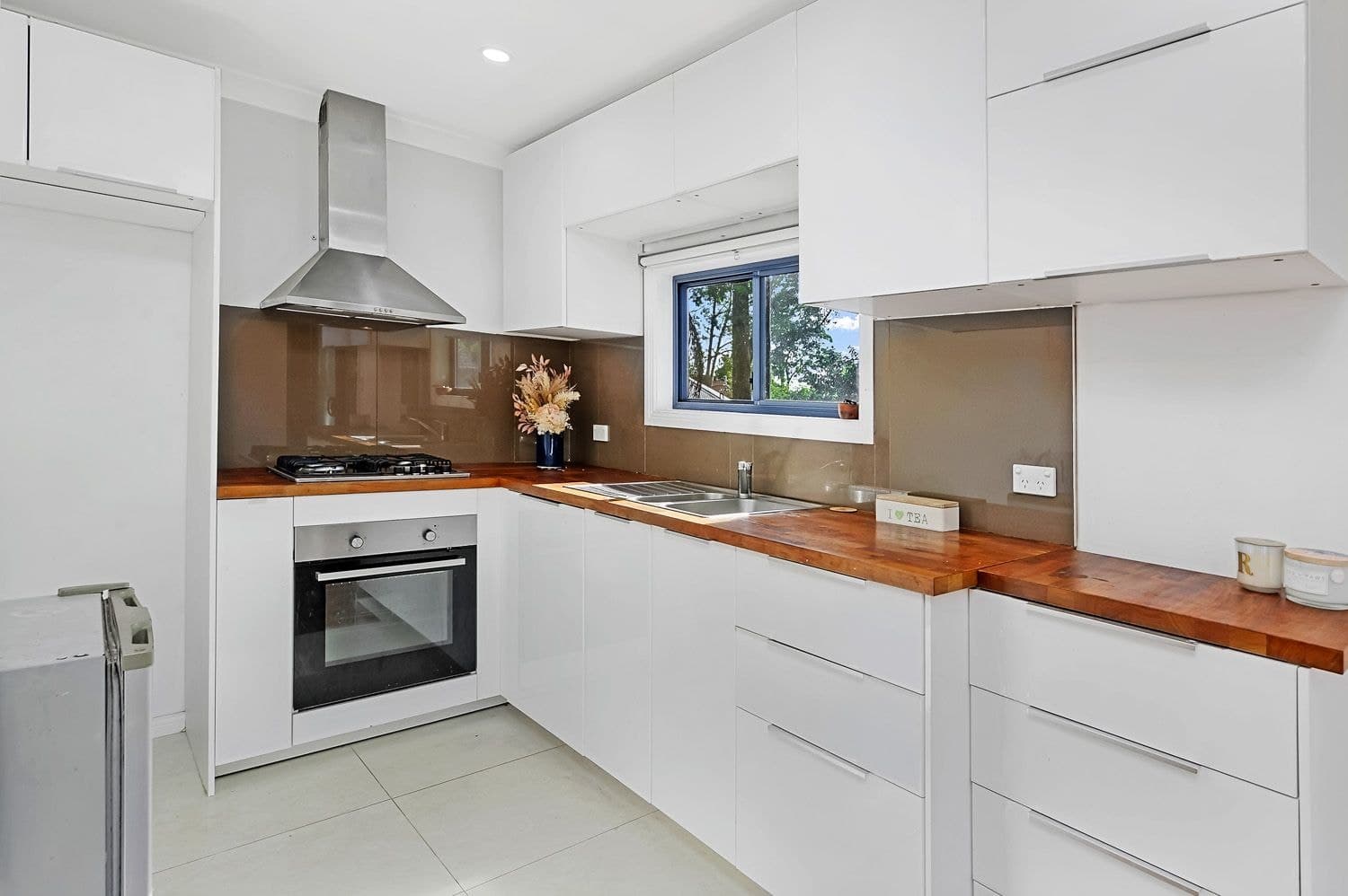 94A Barbara Boulevard, Seven Hills, Seven Hills - Thumbnail 4