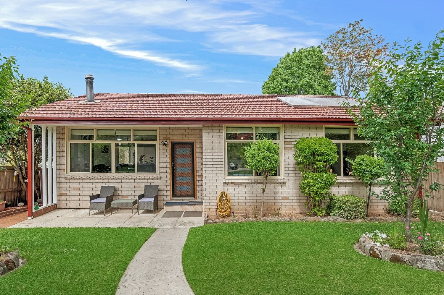 38 Thornleigh Street, 38 Thornleigh Street - Thumbnail 2