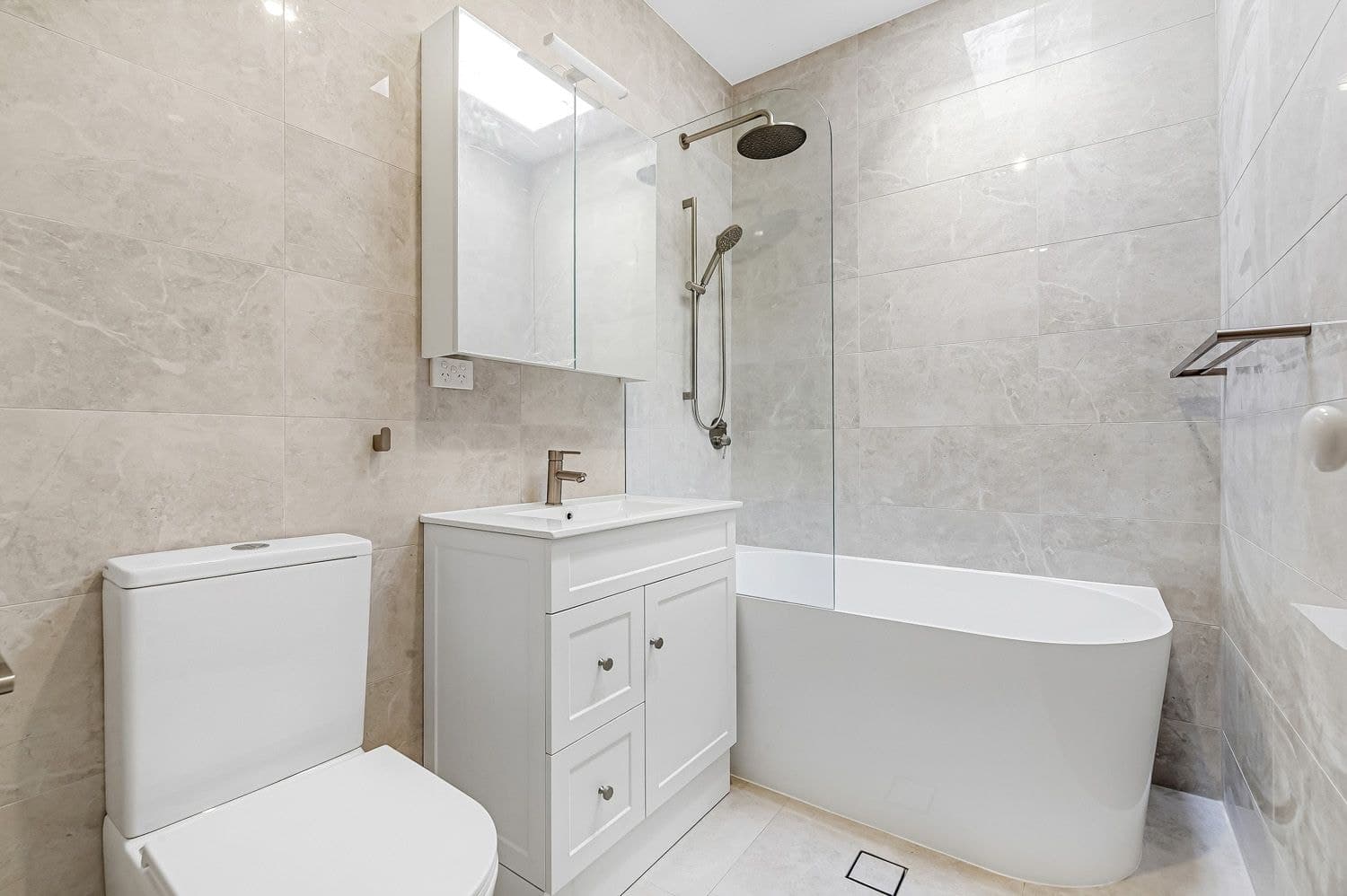3 Lockerbie Road, Thornleigh, Thornleigh - Thumbnail 5
