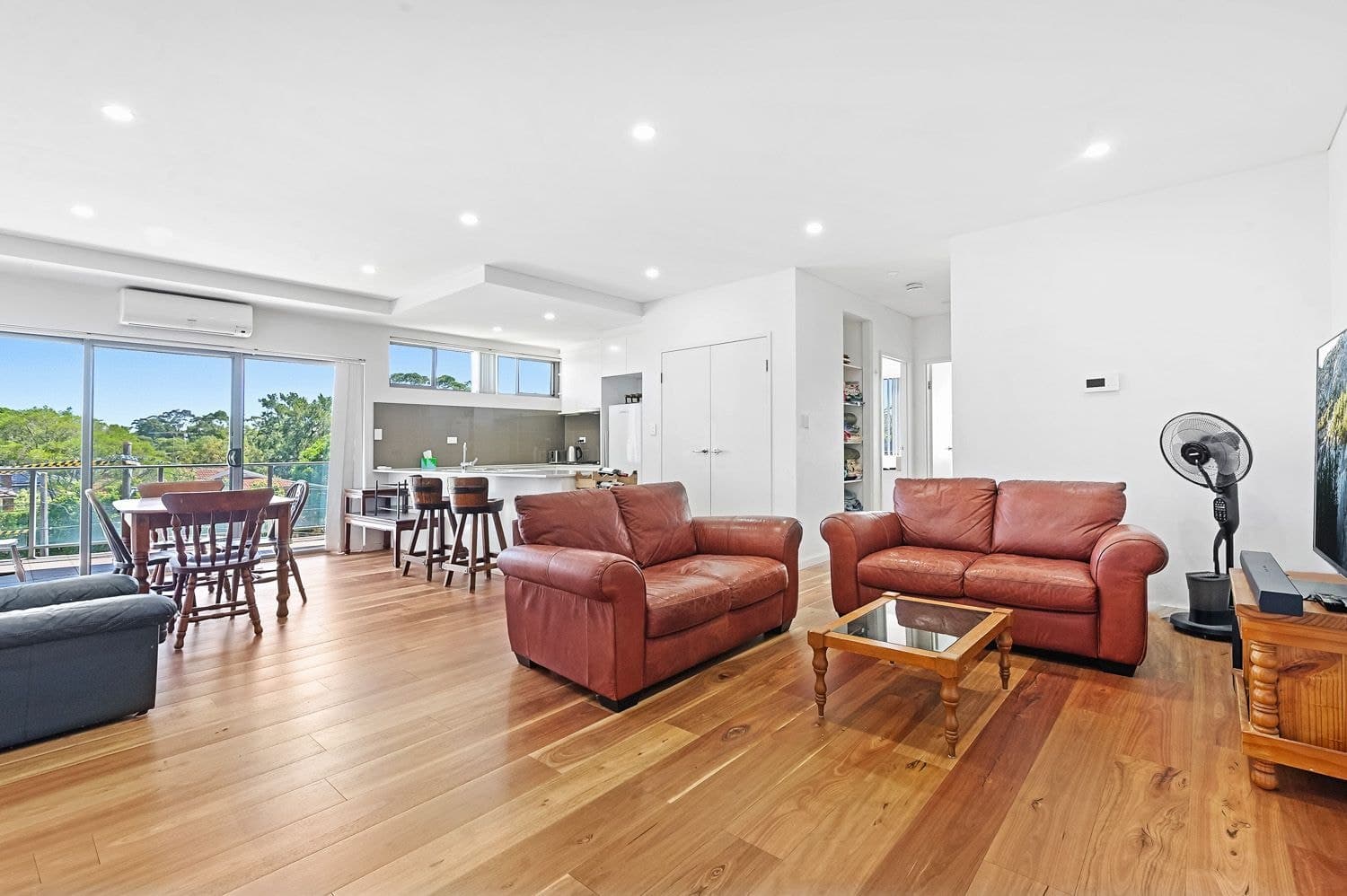 12/24 Lords Avenue, Asquith, Asquith - Thumbnail 2