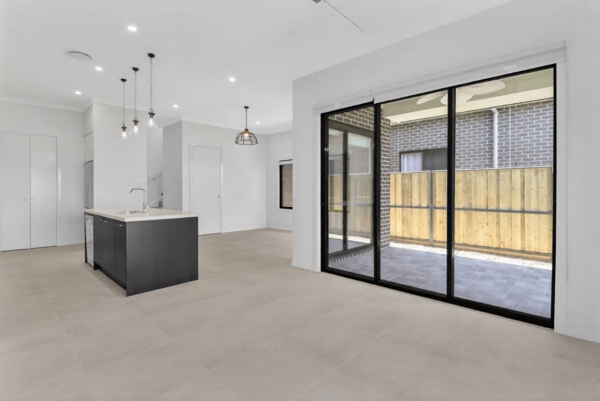 31 Welara Street, Box Hill, Box Hill - Thumbnail 4