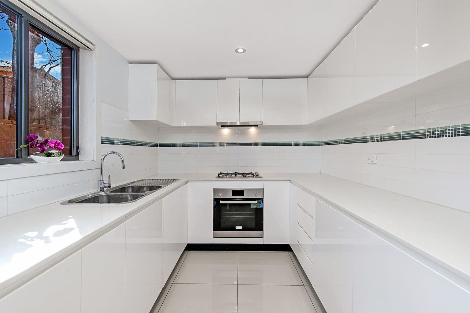 16/2 Nelson Street Road, Thornleigh, Thornleigh - Thumbnail 2