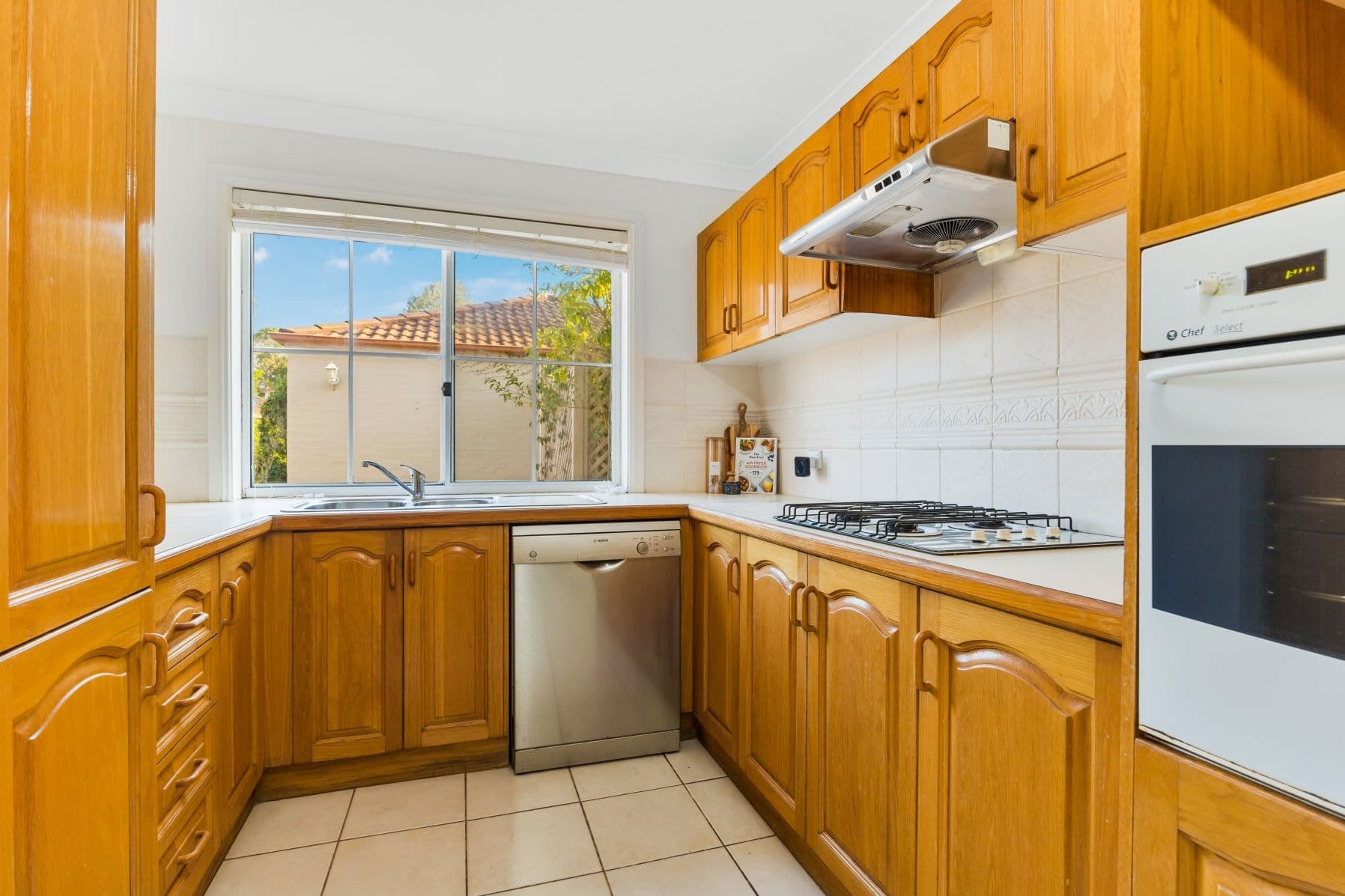 32 Livingstone Way, Thornleigh, Thornleigh - Thumbnail 5