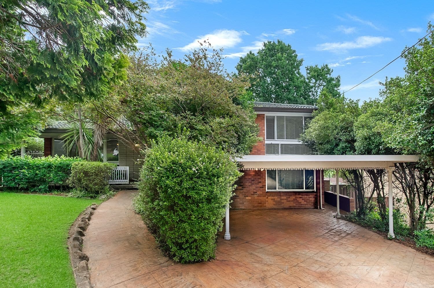 25 Antill Crescent, Baulkham Hills, Baulkham Hills - Thumbnail 2